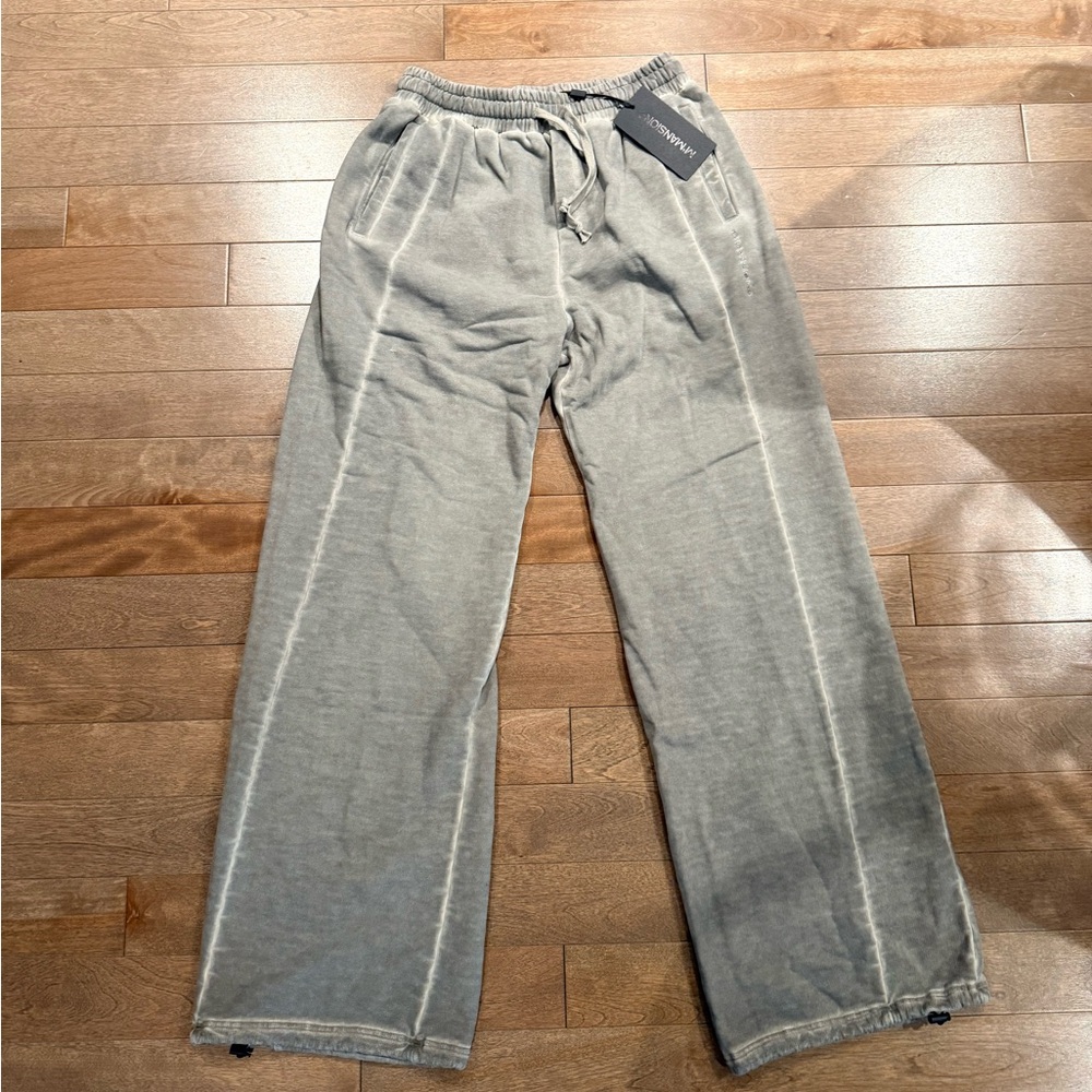 BRAND NEW - MOONLIGHT MANSION MENS WASHED SWEATPANTS - IVORY BEIGE - LARGE